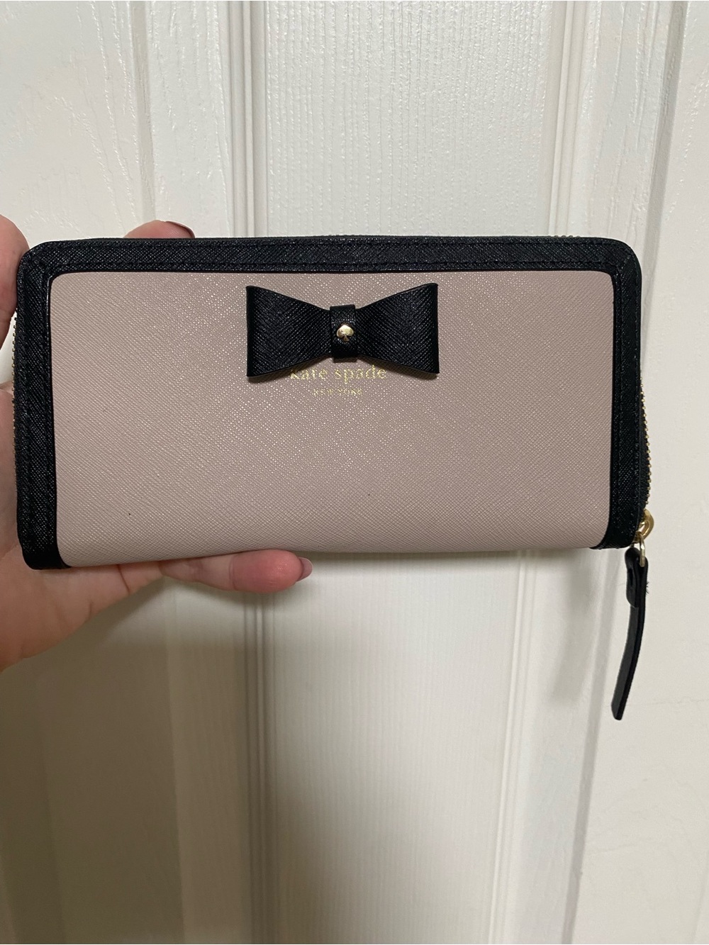 Kate Spade New York Hazel Court Lacey wallet